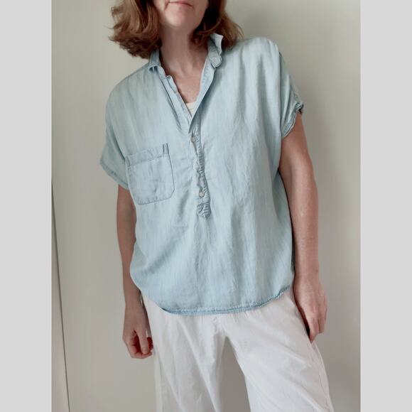 Grayson Denim Chambray Cropped Blouse Size 02 Classic Minimalist Closet Staple - Picture 4 of 8